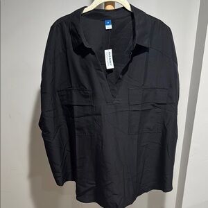 ✨NWT✨Old Navy Black Button-Up Shirt